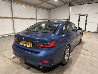 BMW 3-serie 318i 115kW Automaat Business Edition picture 6