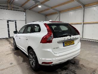 Volvo Xc-60 2.0D4 140kW Automaat FWD Ocean Race Schuifkantel picture 12