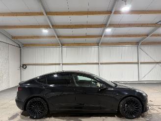 škoda osobní automobily Tesla Model 3 75kWh Long Range 258kWh AWD 2019/4