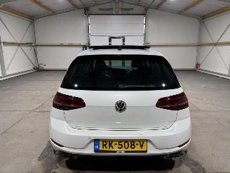 Volkswagen Golf 1.5TSI 110kW Automaat Business R Pano Highline picture 7