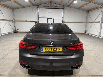 BMW 7-serie 740e 190kW Automaat Schuifkantel iPerformance High Executive Luchtvering picture 7
