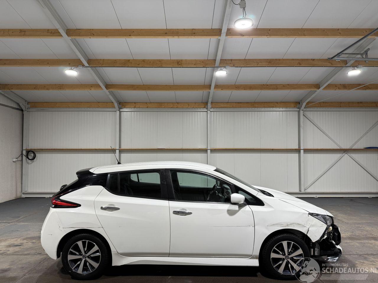 Nissan Leaf 40kWh 110kW Automaat Acenta