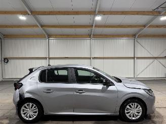 Damaged car Peugeot 208 1.2PureTech 55kW Airco Active 2023/8