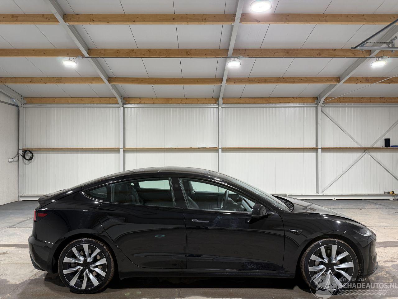 Tesla Model 3 78kWh Long Range 366kW AWD Premium