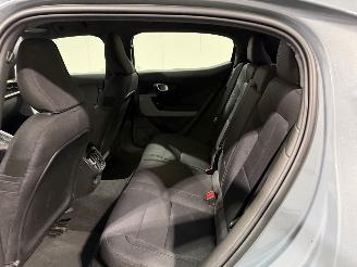 Polestar 2 78kWh Long Range 170kW Single Motor picture 22