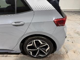 Volkswagen ID.3 58kWh 150kW First Plus picture 18