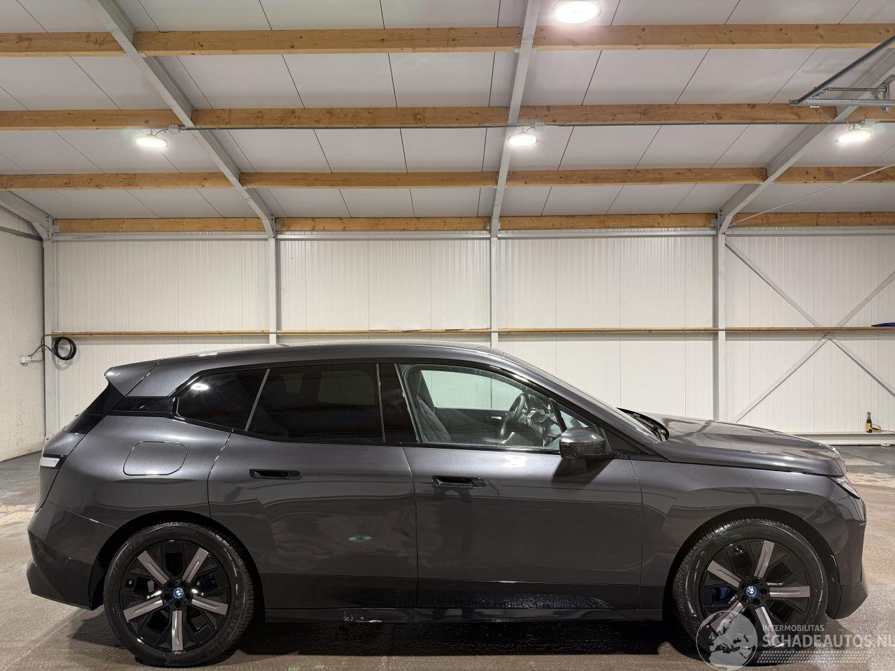 BMW iX 112kWh 385kW  xDrive50 High Executive
