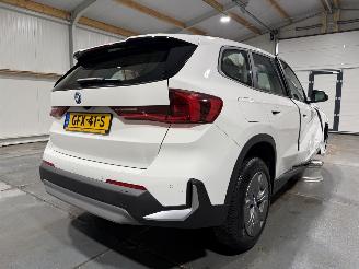 BMW iX1 67kWh 150kW eDrive20 Automaat picture 31