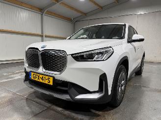 BMW iX1 67kWh 150kW eDrive20 Automaat picture 25