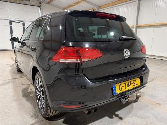 Volkswagen Golf 1.4TSI 92kW Connected Series picture 31