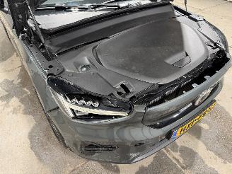 Volvo EX40 82kWh Extended Range 185kW Single motor Plus picture 25