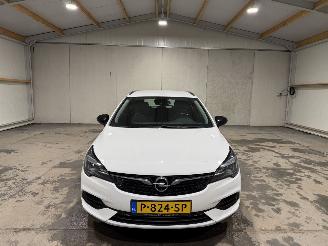 Opel Astra ST+ 1.2 81kWh Design & Tech picture 4