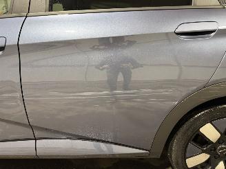 BYD Dolphin 60.4kWh 150kW Design picture 32