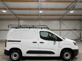 krockskadad bil bedrijf Opel Combo 1.5D 75kW L1H1 Edition 2022/6
