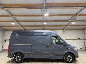 Schade bestelwagen Mercedes eSprinter 55kWh L2-H2  Automaat 2021/7