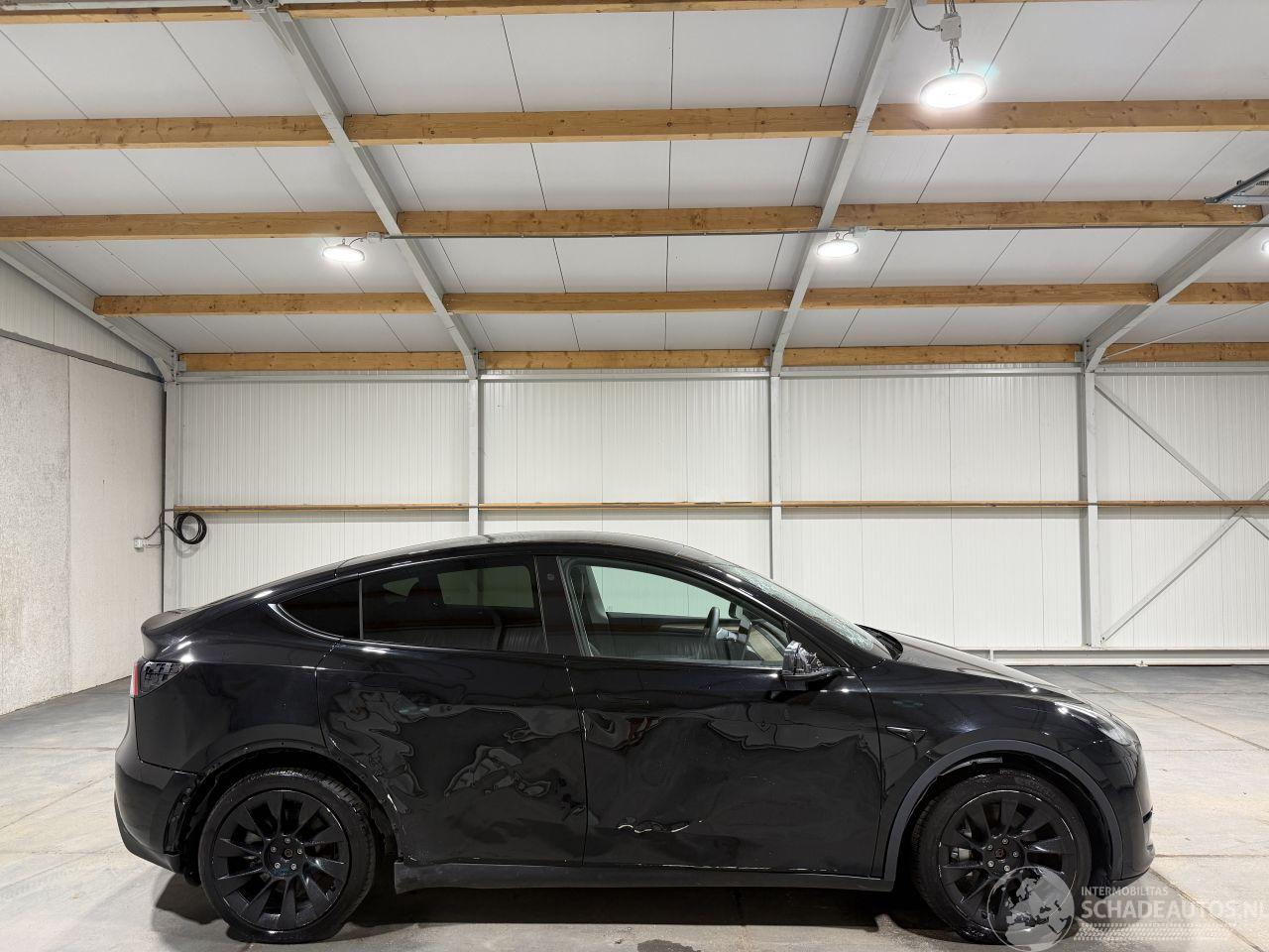 Tesla Model Y 75kWh Long Range 258kW AWD