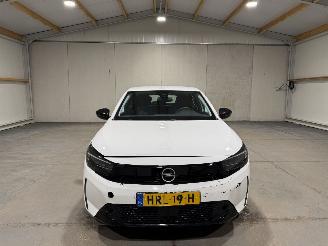 Opel Corsa-E 51kWh Long Range 115kW Electric Edition picture 4