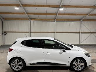 Schadeauto Renault Clio 0.9 TCe ECO Night&Day 2016/1