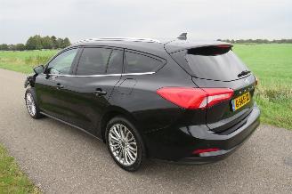 Ford Focus 1.0 92kw euro 6 Eco Boost Titanium Business Camera Navigatie  12-2019 picture 2
