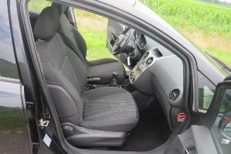 Opel Corsa 1.2 16V 80pk 5Drs Essentia  160.000kn  Airco [ top topstaat picture 12