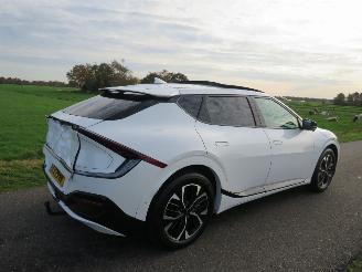 Coche accidentado Kia EV6 GT Line 77.4 33.000km nap Suv Elektrisch Automaat 2023-09 Schuifdak Cameras 2023/9