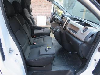 Renault Trafic 1.6 DCi 170.000km nap  Airco 2015 Schuifdeur picture 12