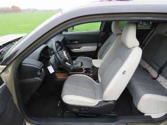 Mazda MX-30 SKY Activ Automaat  Elektrisch 14.000km 2023 Makoto  Camera Navigatie  leer  [splinternieuw picture 32