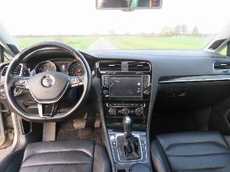 Volkswagen Golf 1.4 TSi  140pk Automaat  Highline Camera Navigatie Leer  Schuifkanteldak picture 17