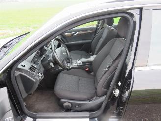 Mercedes C-klasse 280 3.0 6 Cilinder  231pk  Automaat 173.000km navigatie  [ nieuwstaat picture 21