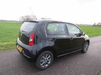 Seat Mii 1.0  60pk euro 6  Refense Navigatie  5drs Airco  Mistlampen 2015 picture 12