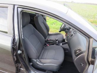 Kia Rio Kia Rio 1.2 CVVT Design Edition 86pk Navigatie Airco  2013 5drs picture 12