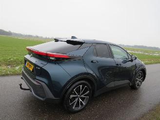 skadebil auto Toyota C-HR 1.8 Automaat Hybride Benzine Elektrische 17.000km 2024 Camera stoelverwaming navigatie 2024/8
