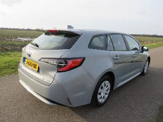 Voiture accidenté Toyota Corolla Toyota Corolla Automaat - Touring Sports 1.8 Hybrid Elektrisch benzine 90.000km 2020/8