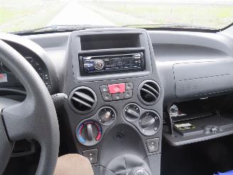 Fiat Panda 1.2 Edizone Cool  128.000km Airco 5drs mpv picture 11