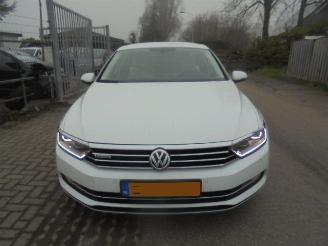 Avarii autoturisme Volkswagen Passat .2.0 BiTDI 4Motion Highline automaat 2015/9
