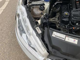 Peugeot 208 208 1.2 PureTech Blue Lion picture 12