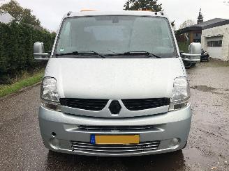 Renault Master Master T35 2.5 dCi oprijwagen picture 2