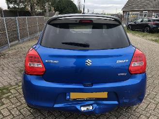 Suzuki Swift Swift 1.0 Stijl Smart Hybrid picture 5