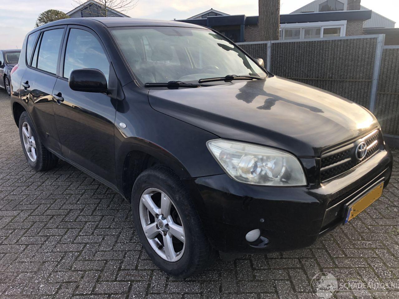 Toyota Rav-4 RAV4 2.0 VVTi Linea Sol