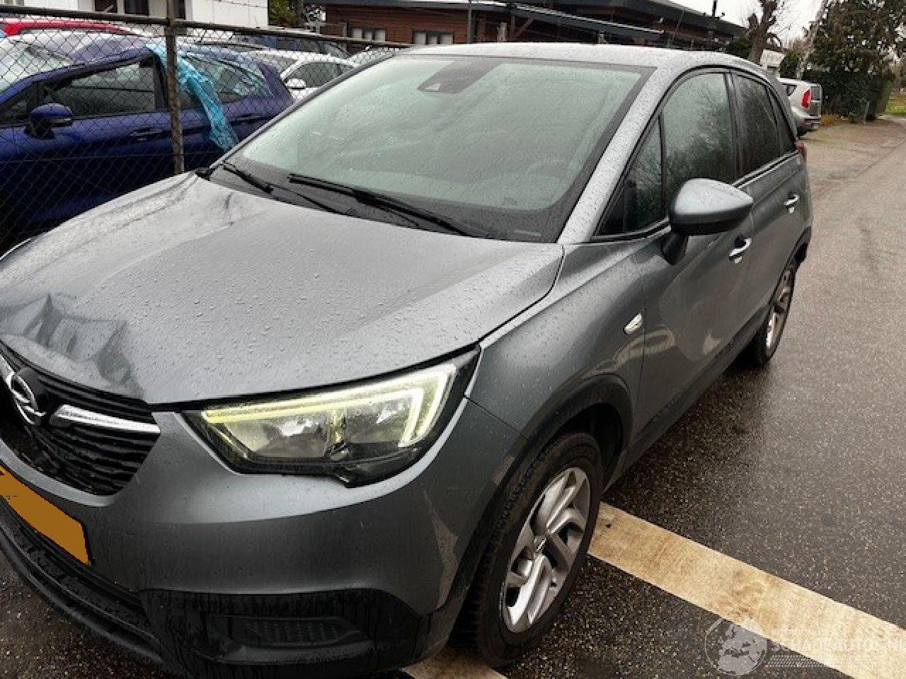 Opel Crossland 1.2 innovation