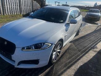 uszkodzony samochody osobowe Jaguar XF sportbrake 2012/12