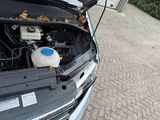 Volkswagen Crafter 35 2.0 L3H3 Automaat Navi Cruise 86908 Km ! picture 13