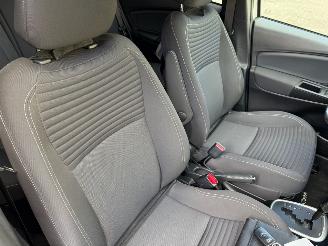 Toyota Yaris 1.5 Hybrid Bi-Tone Navi Clima Cruise picture 8