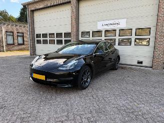 skadebil auto Tesla Model 3 Long Range AWD 75 kWh Pano Leder NAP ! 2019/11