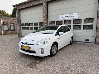 skadebil auto Toyota Prius 1.8 Executive Automaat Pano Solar Navi Clima 2010/1
