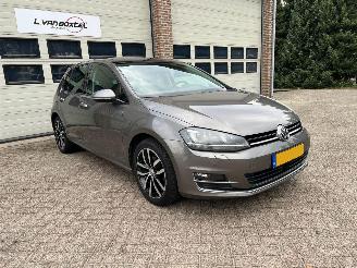 skadebil auto Volkswagen Golf 1.4 TSI ACT Pano Clima Navi 91410 Km ! 2013/10