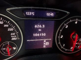 Mercedes B-klasse 220d Ambition Automaat Navi Cruise 106150 Km NAP ! picture 10