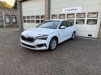 krockskadad bil auto Skoda Scala 1.0 TSI Navi Clima Cruise 2021/3