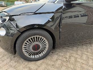 Fiat 500 RED 42 kWh Navi Clima 12205 Km NAP ! picture 16