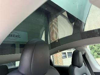 Tesla Model Y AWD 75 kWh Performance Leder Pano 1e Eig NAP picture 8